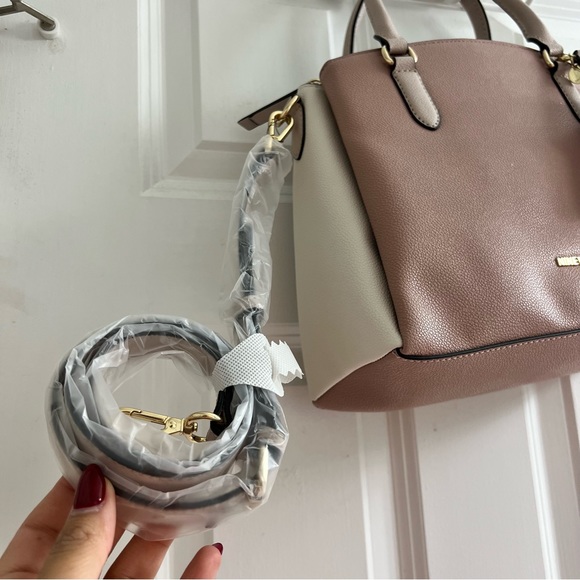 Nine West Tansy Jet Set Satchel Bag - Picture 3 of 13